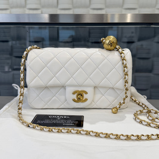Chanel - Timeless/Classique - Leather - White - (mini)