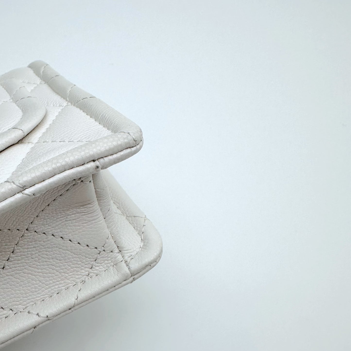 Chanel - Timeless/Classique - Leather - White - (mini)