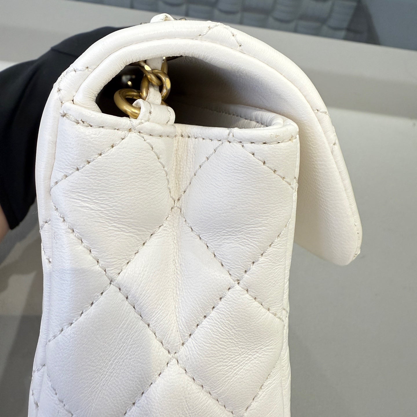 Chanel - Timeless/Classique - Leather - White - (mini)