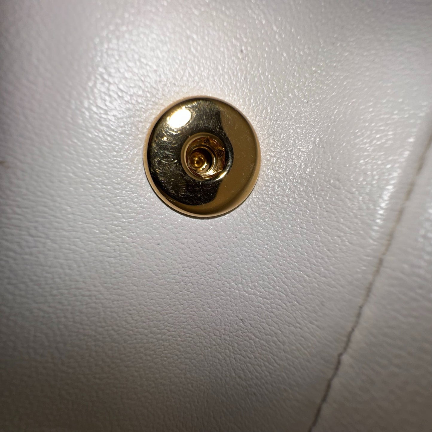 Chanel - Timeless/Classique - Leather - White - (mini)