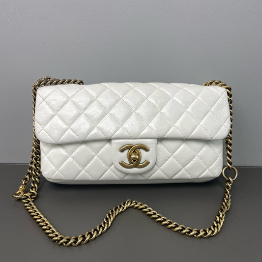 Chanel - Timeless/Classique - Leather - White - (Other)