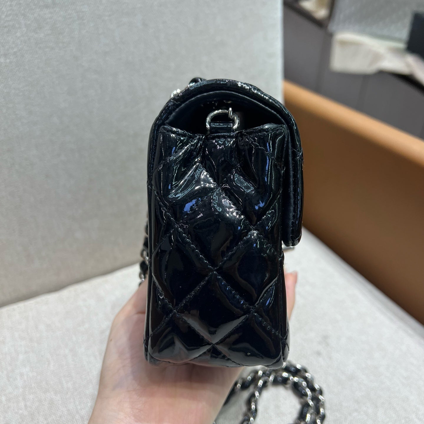 Chanel - Timeless/Classique - Patent leather - Black - (mini)
