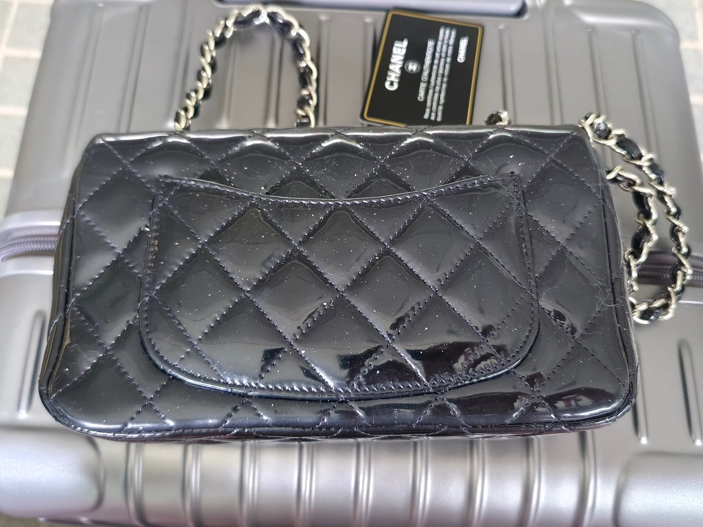 Chanel - Timeless/Classique - Patent leather - Black - (mini)