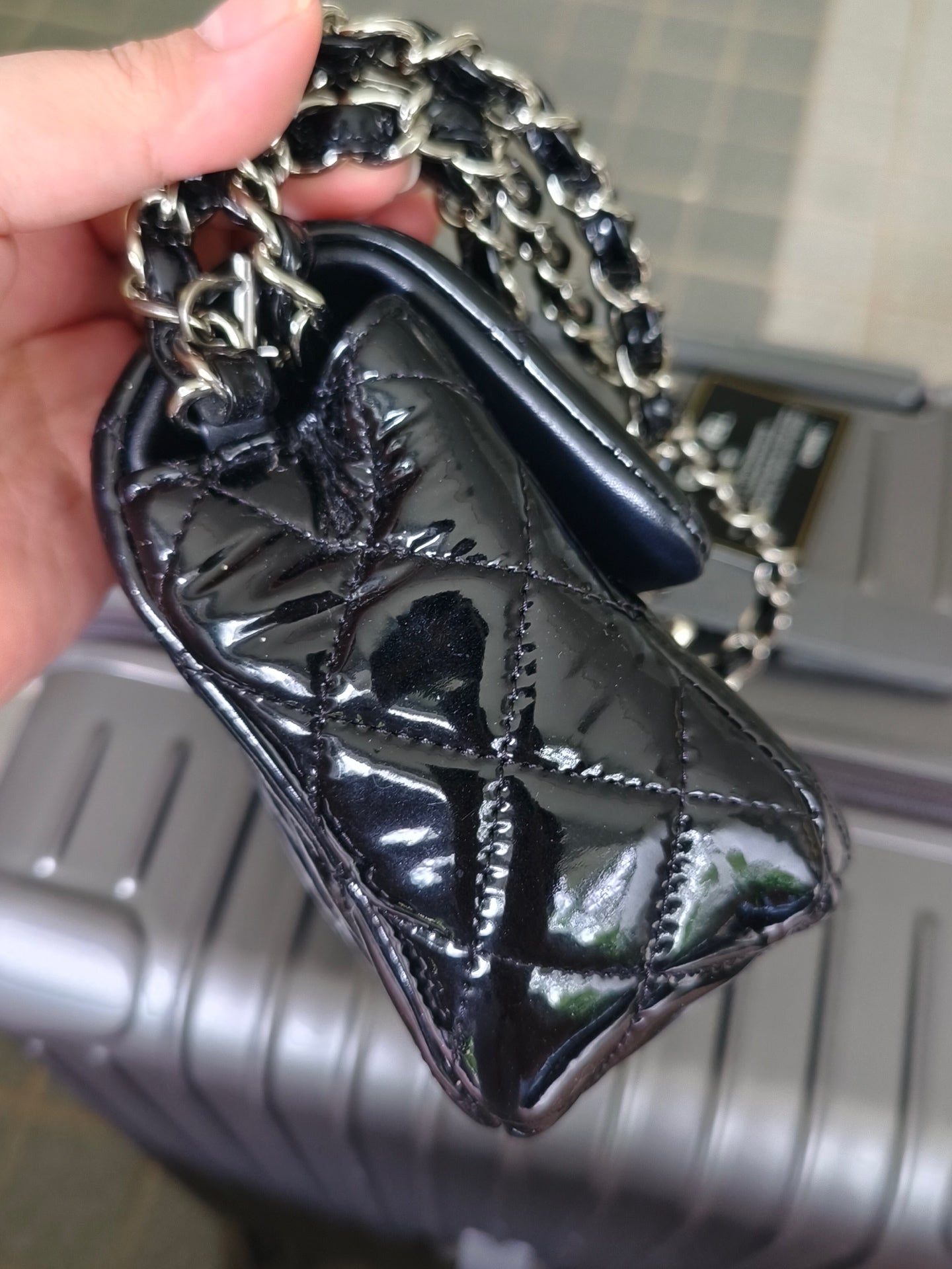 Chanel - Timeless/Classique - Patent leather - Black - (mini)
