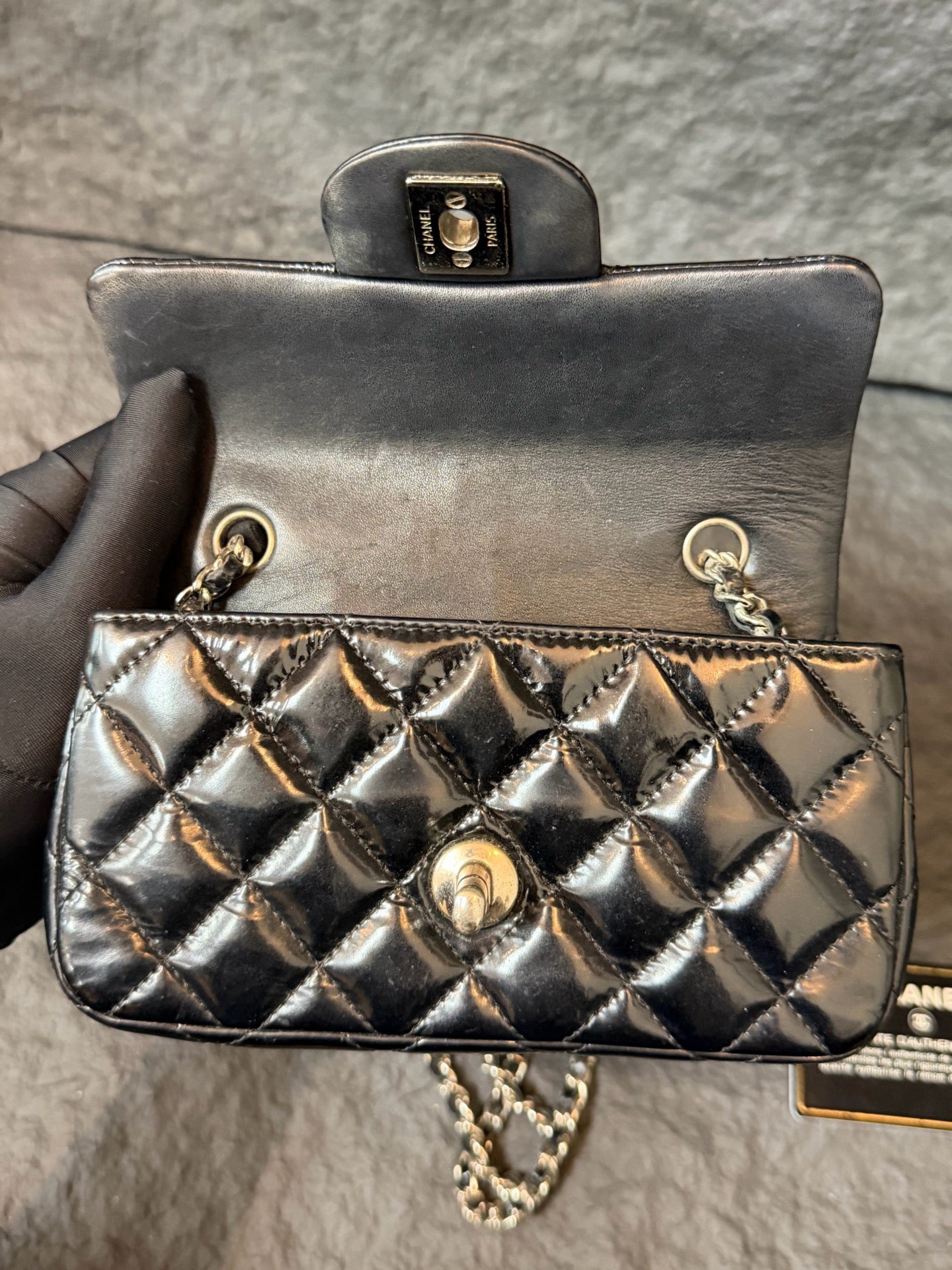 Chanel - Timeless/Classique - Patent leather - Black - (mini)