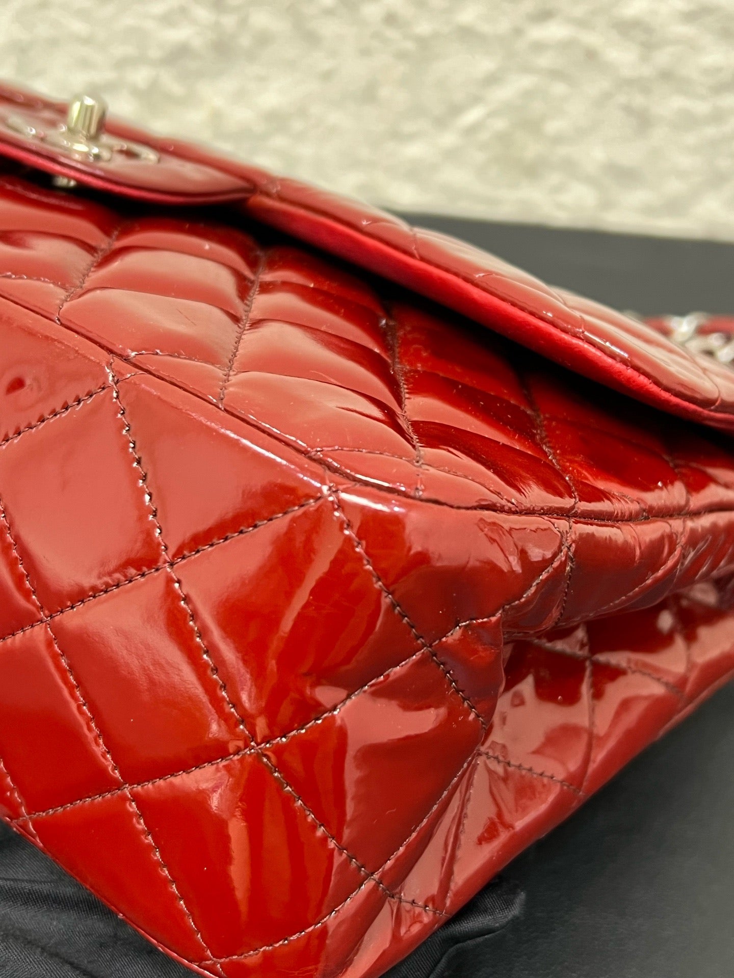 Chanel - Timeless/Classique - Patent leather - Burgundy - (large)