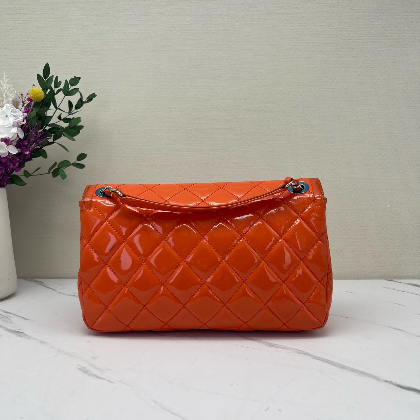 Chanel - Timeless/Classique - Patent leather - Orange - (small)