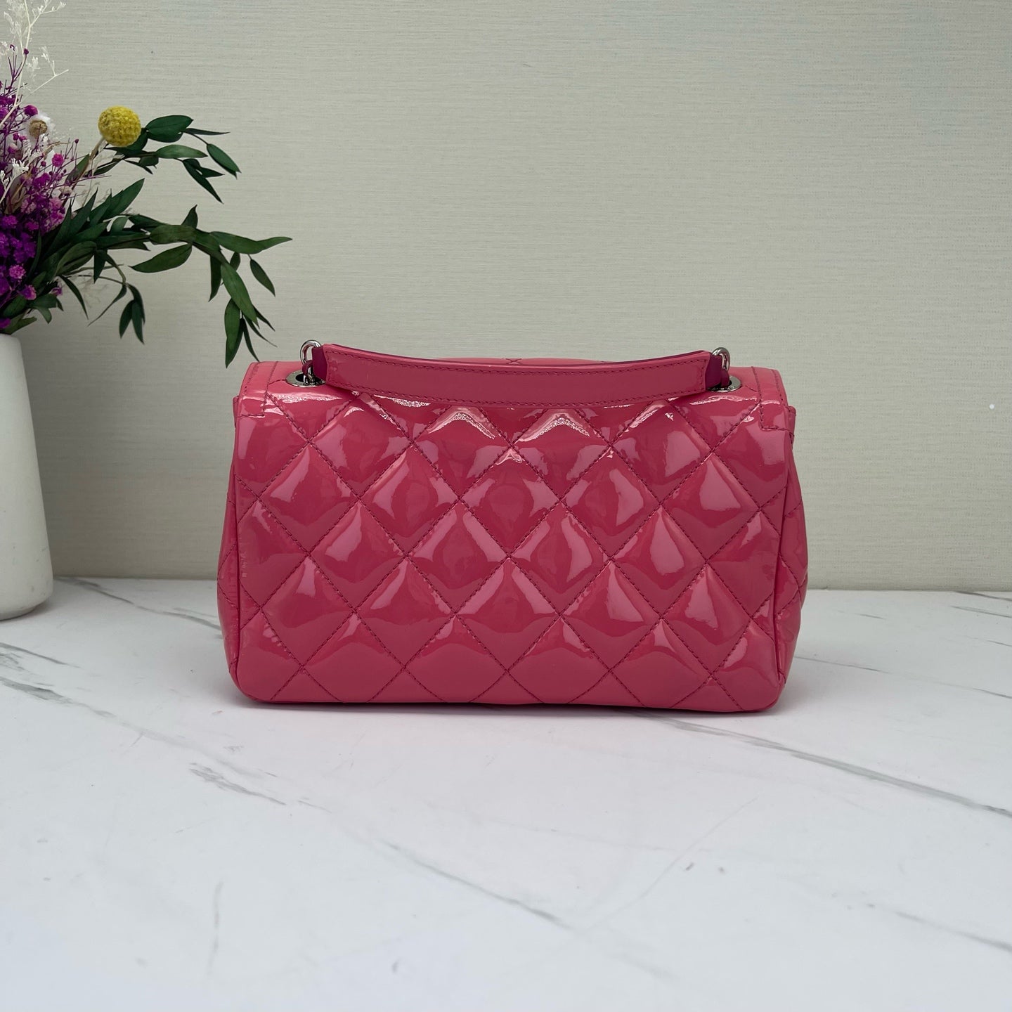 Chanel - Timeless/Classique - Patent leather - Pink - (mini)