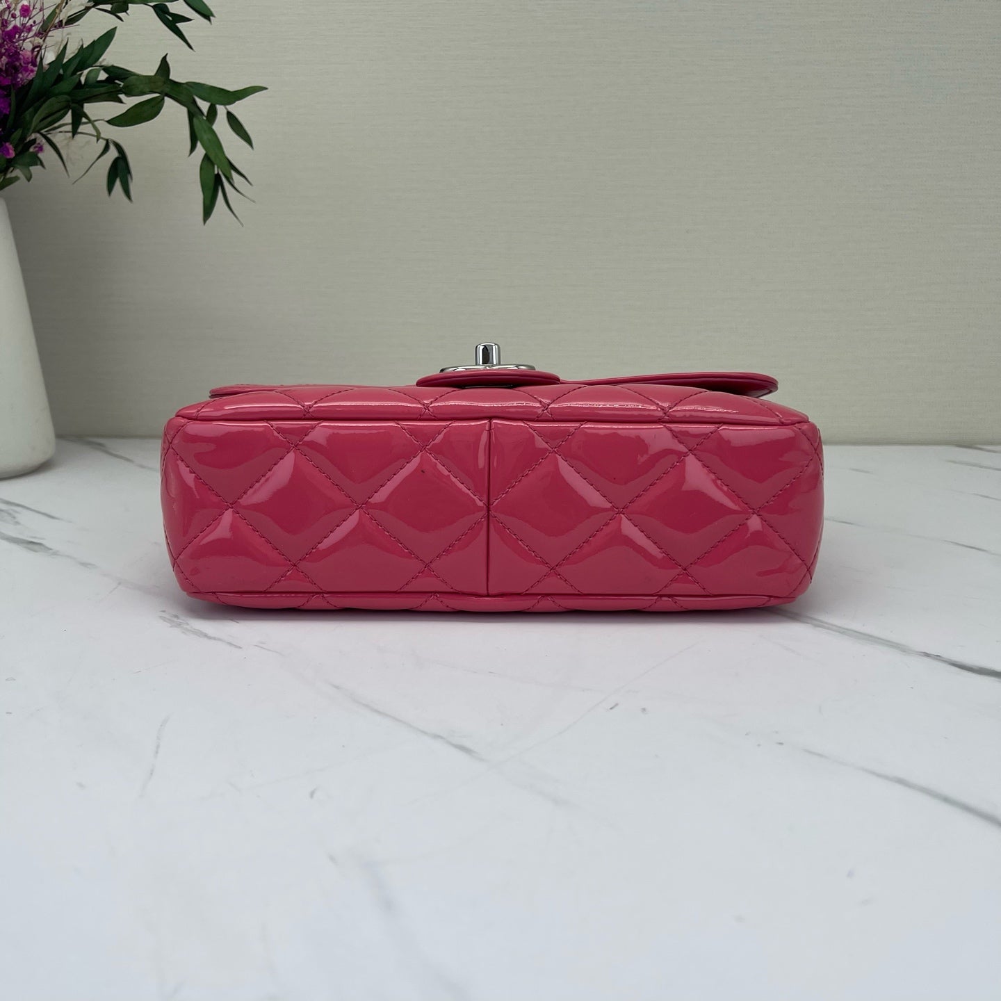 Chanel - Timeless/Classique - Patent leather - Pink - (mini)