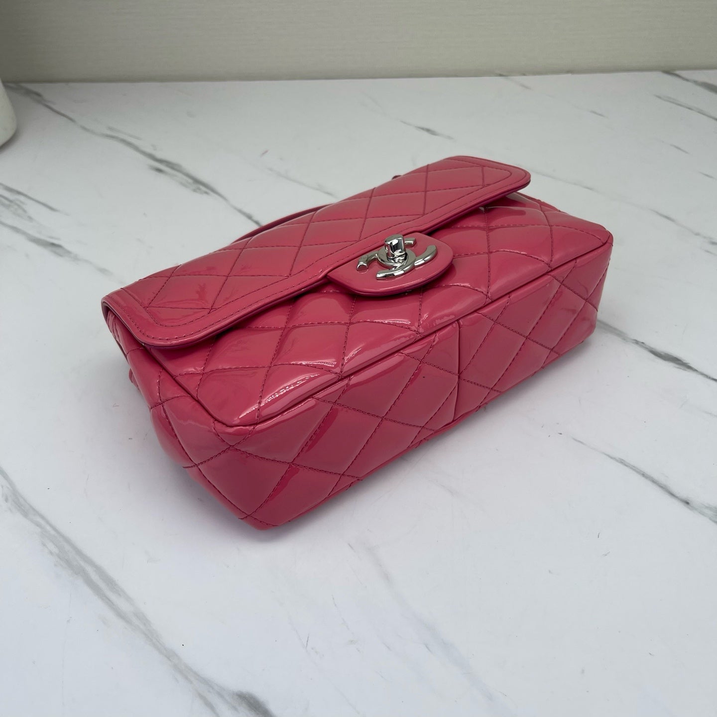 Chanel - Timeless/Classique - Patent leather - Pink - (mini)