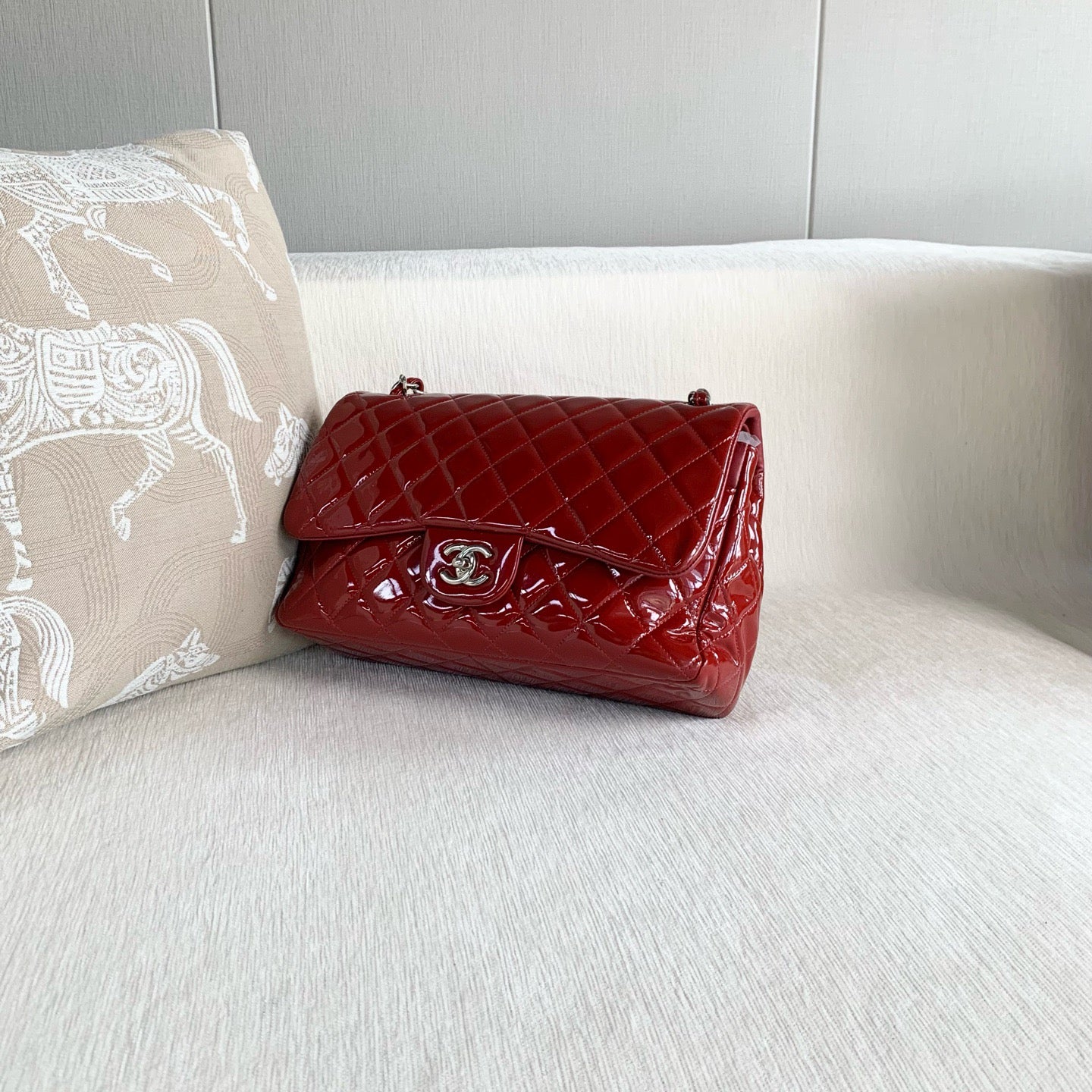 Chanel - Timeless/Classique - Patent leather - Red - (Large)