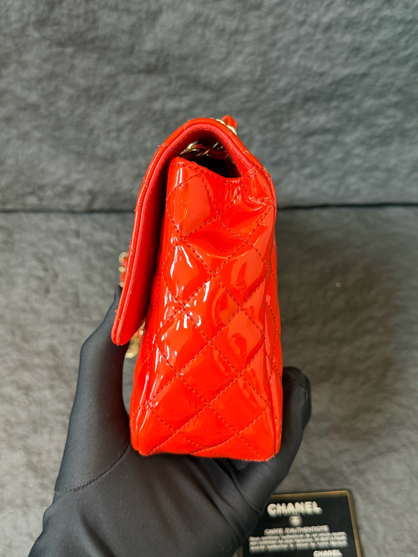 Chanel - Timeless/Classique - Patent leather - Red - (medium)