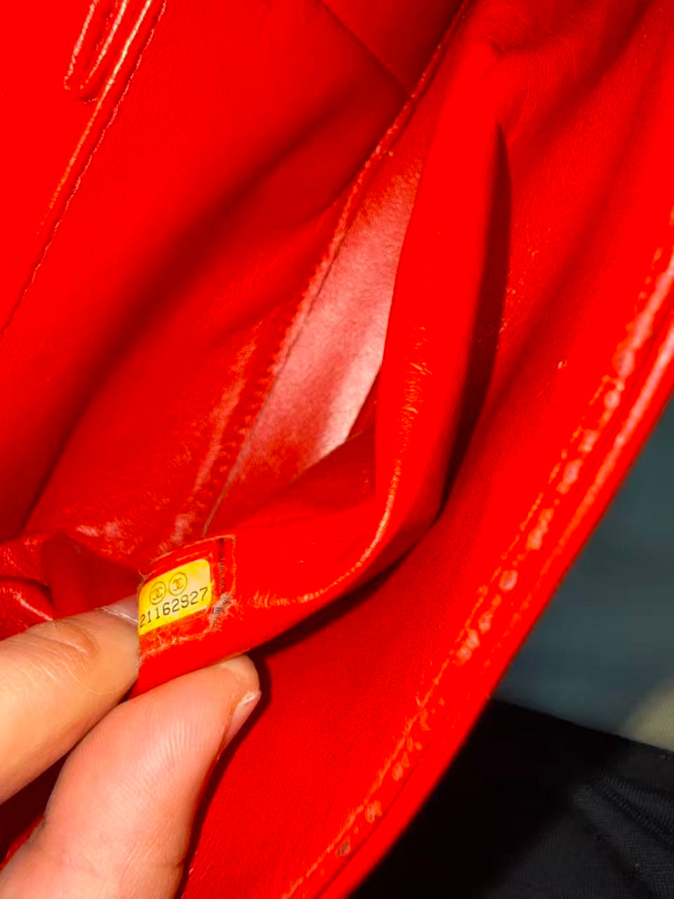 Chanel - Timeless/Classique - Patent leather - Red - (medium)