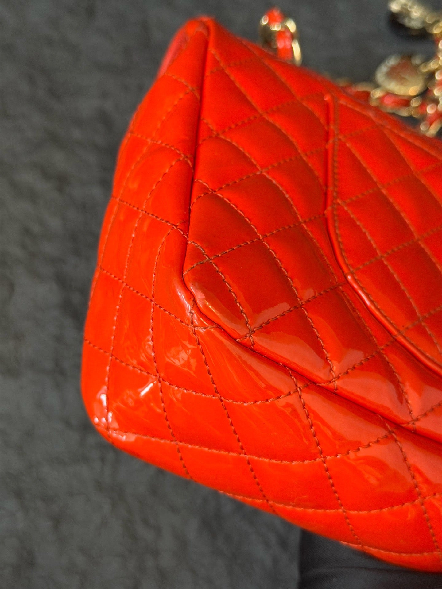 Chanel - Timeless/Classique - Patent leather - Red - (medium)