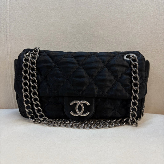 Chanel - Timeless/Classique - Silk - Black - (medium)