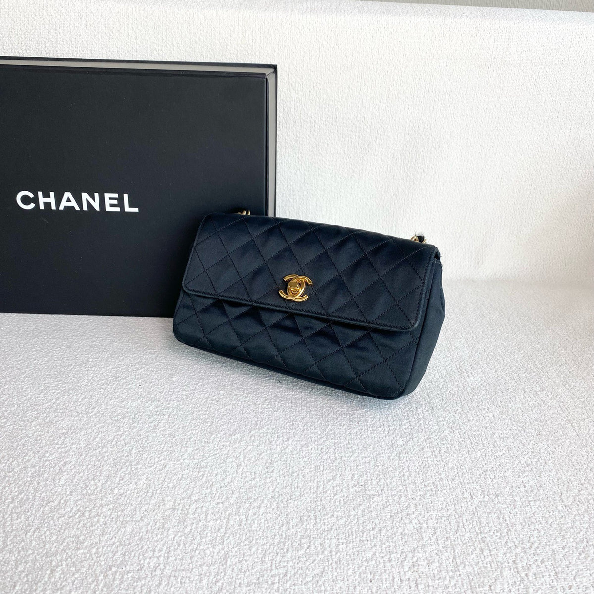 Chanel - Timeless/Classique - Silk - Black - (mini)