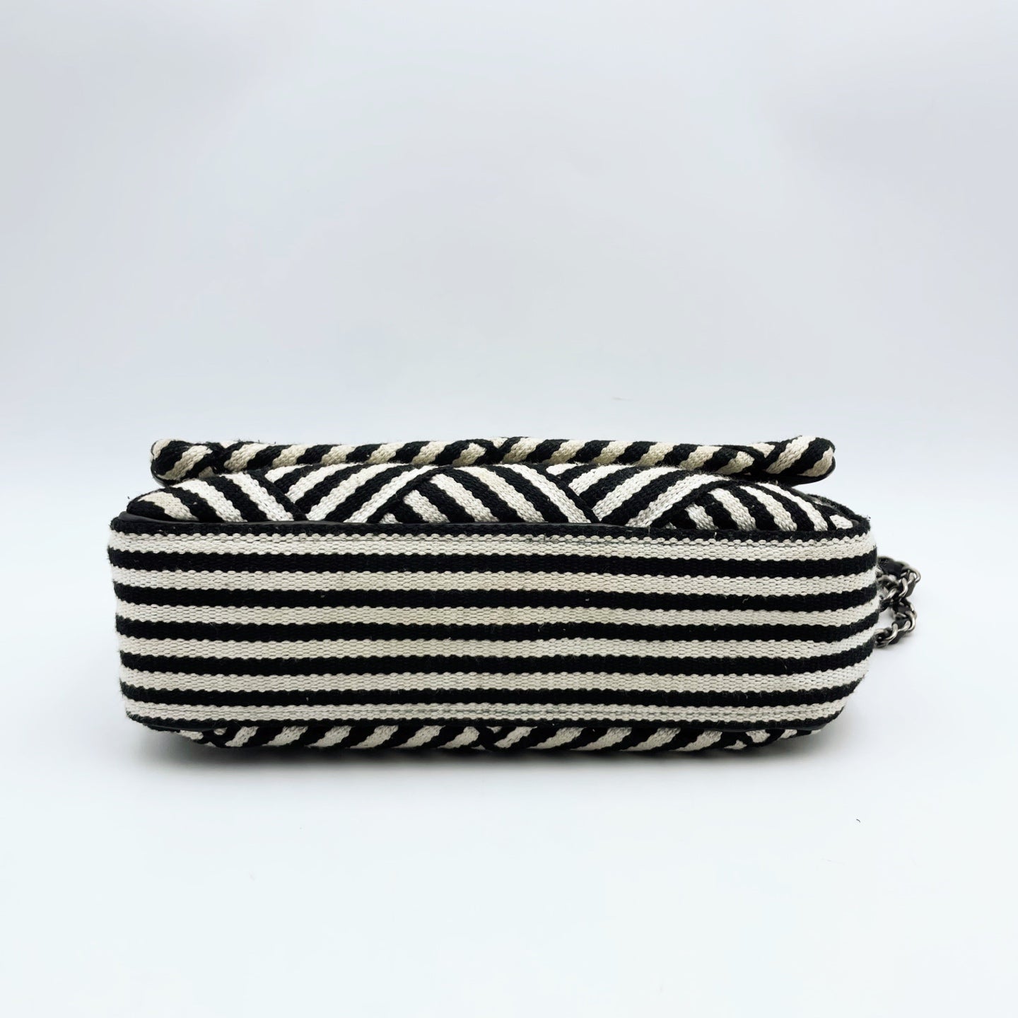 Chanel - Timeless/Classique - Wool - Multicolour - (medium)