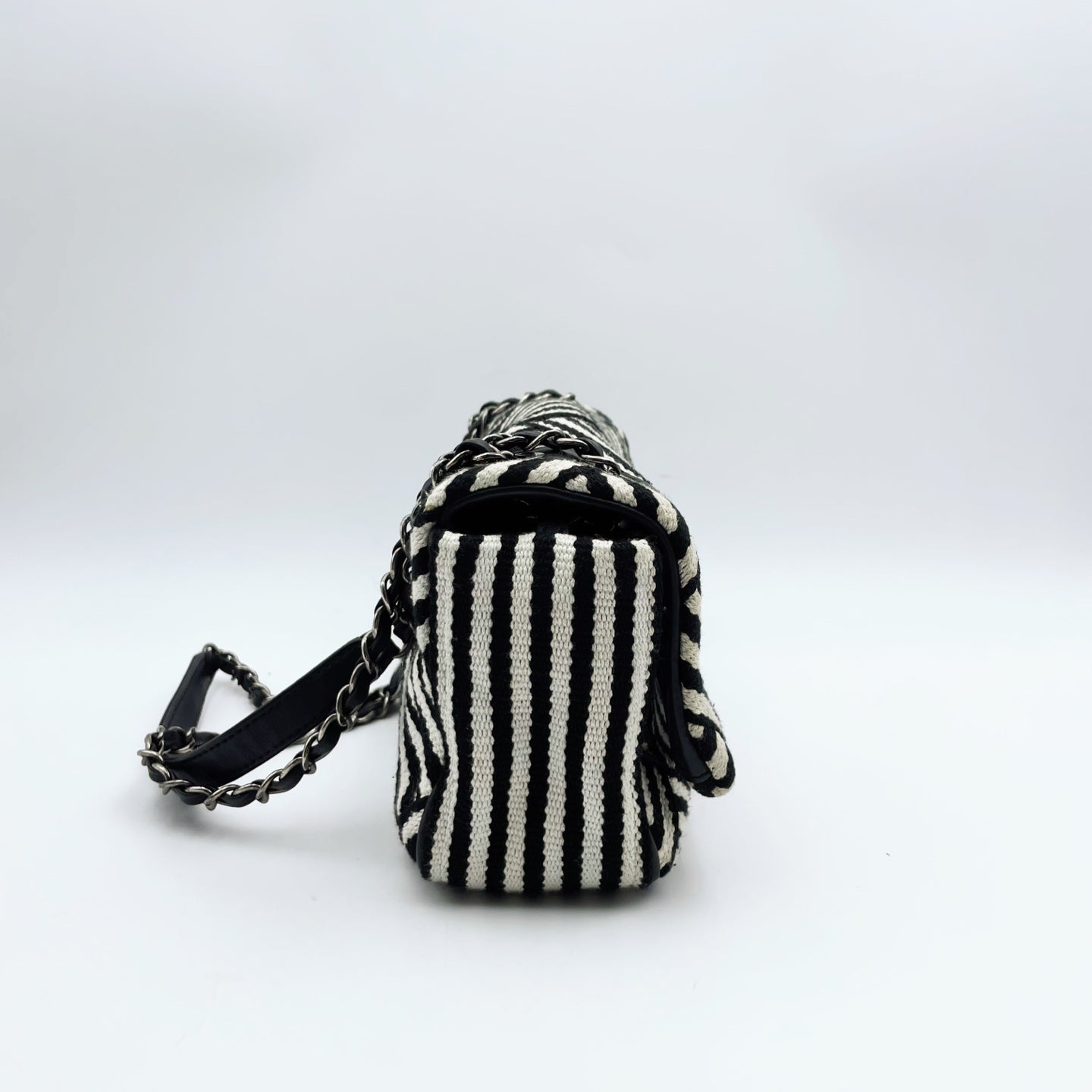 Chanel - Timeless/Classique - Wool - Multicolour - (medium)