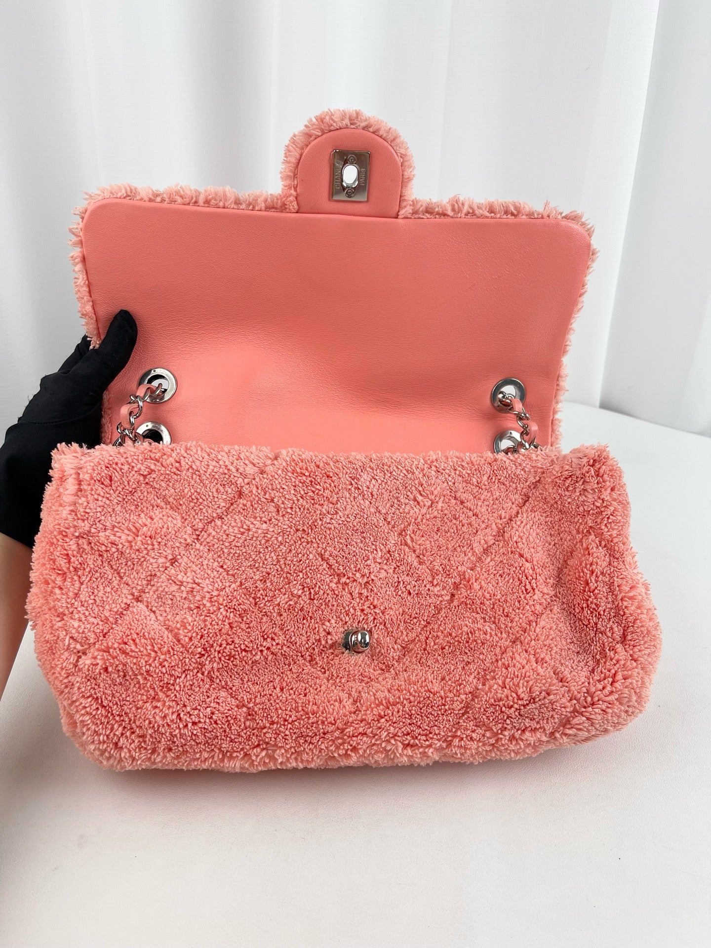 Chanel - Timeless/Classique - Wool - Pink - (medium)