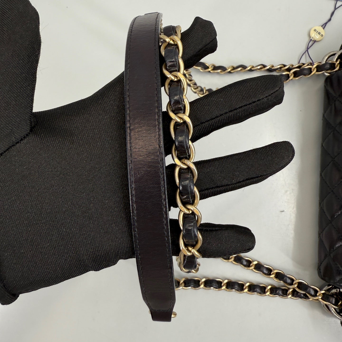 Chanel - Timeless - Leather - Black - (medium)