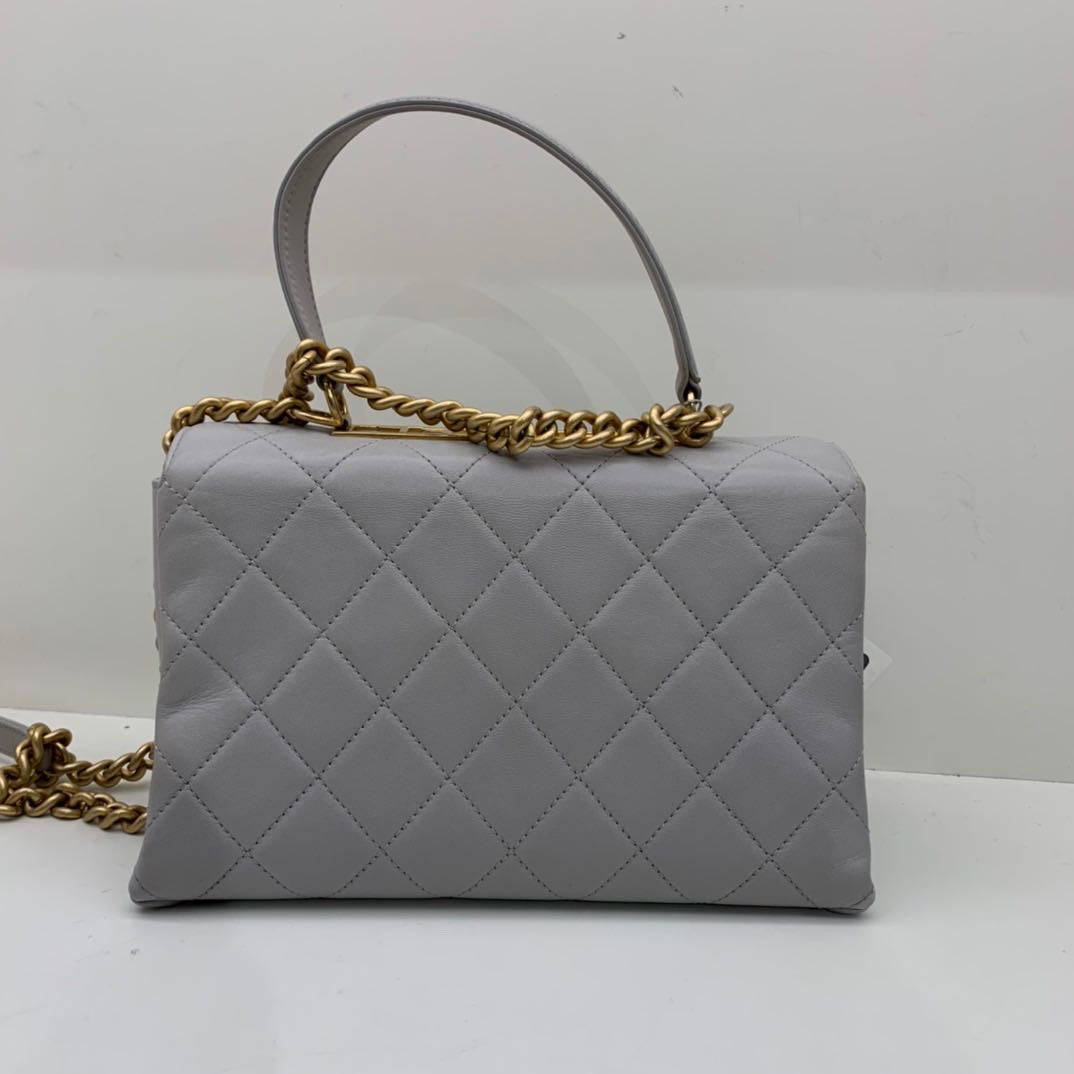 Chanel - Top Handle Flap Bag - Lambskin leather - Grey with Gold-Tone Hardware - (medium)