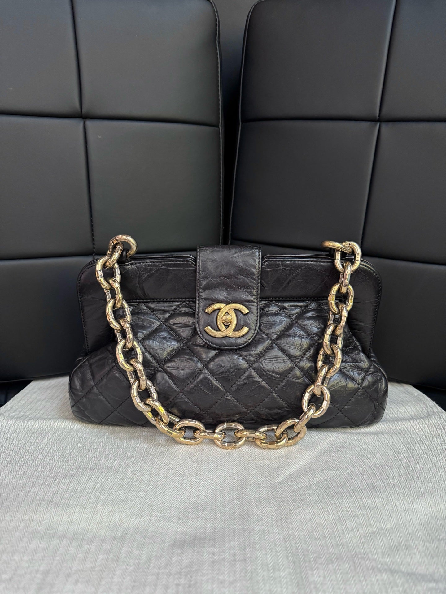 Chanel - Tote Bag - Leather - Black - (Other)