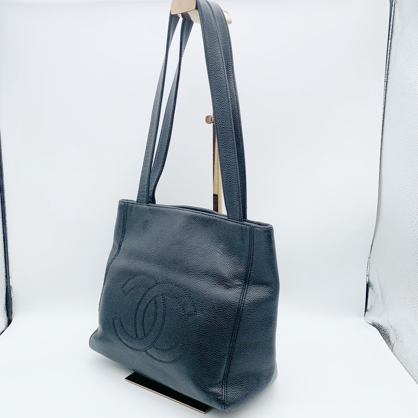 Chanel - Tote Bag - Leather - Black - (small)