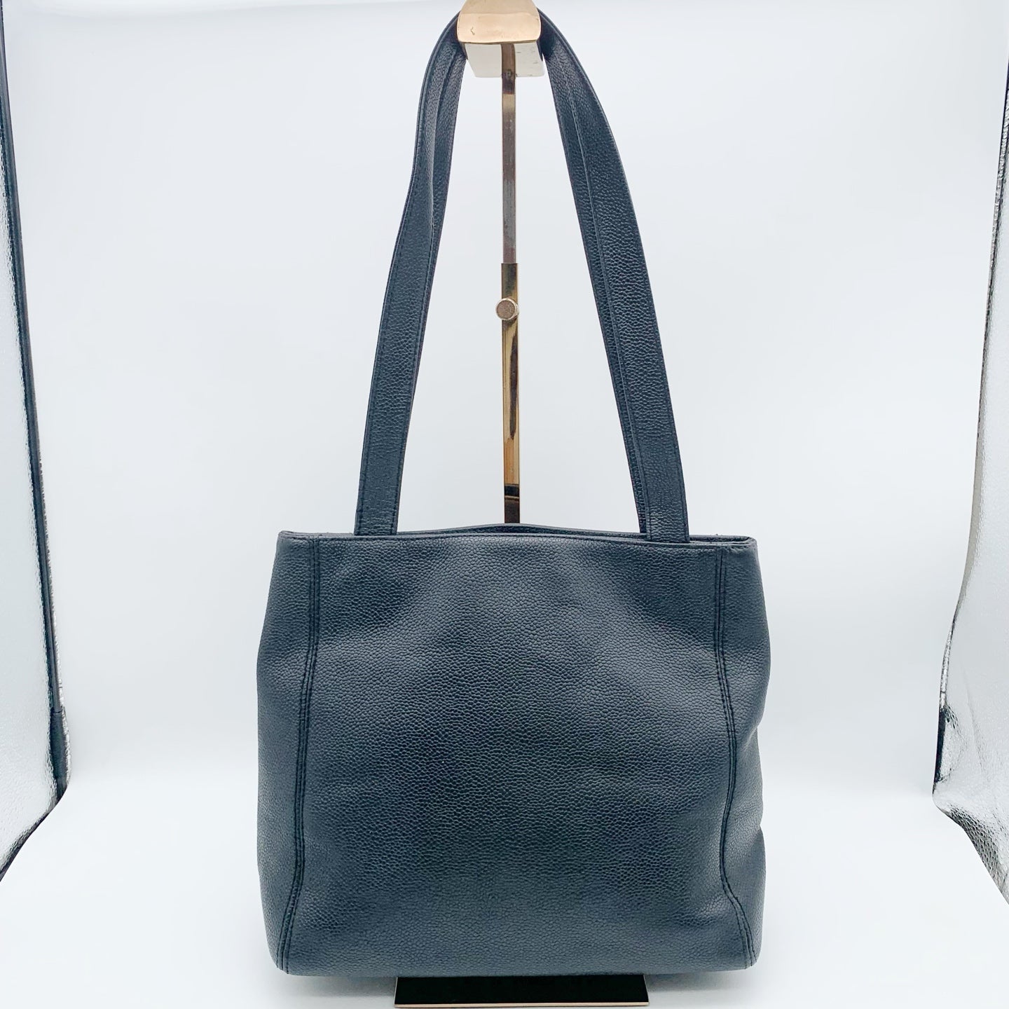 Chanel - Tote Bag - Leather - Black - (small)