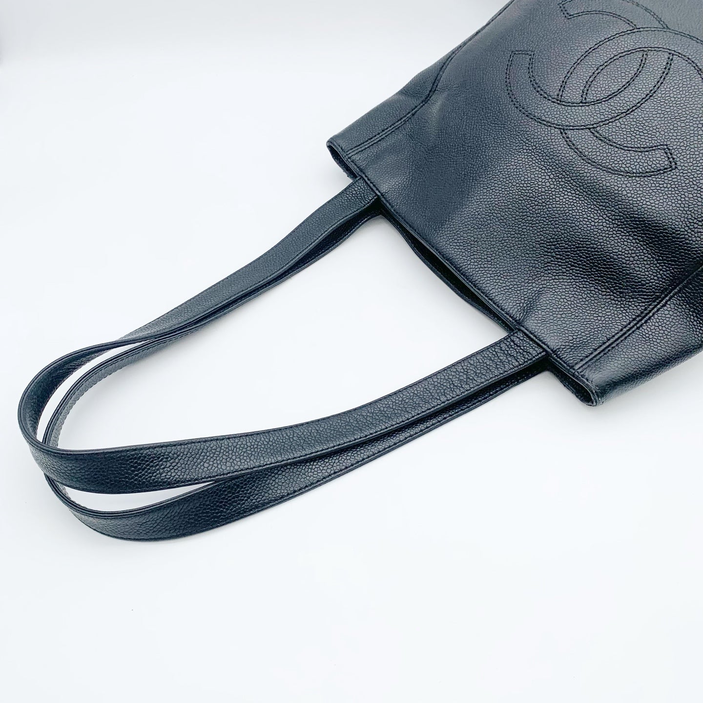 Chanel - Tote Bag - Leather - Black - (small)