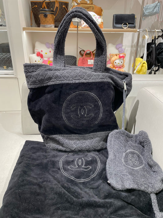 Chanel - Towel tote bag - Cloth - Black - (Large)