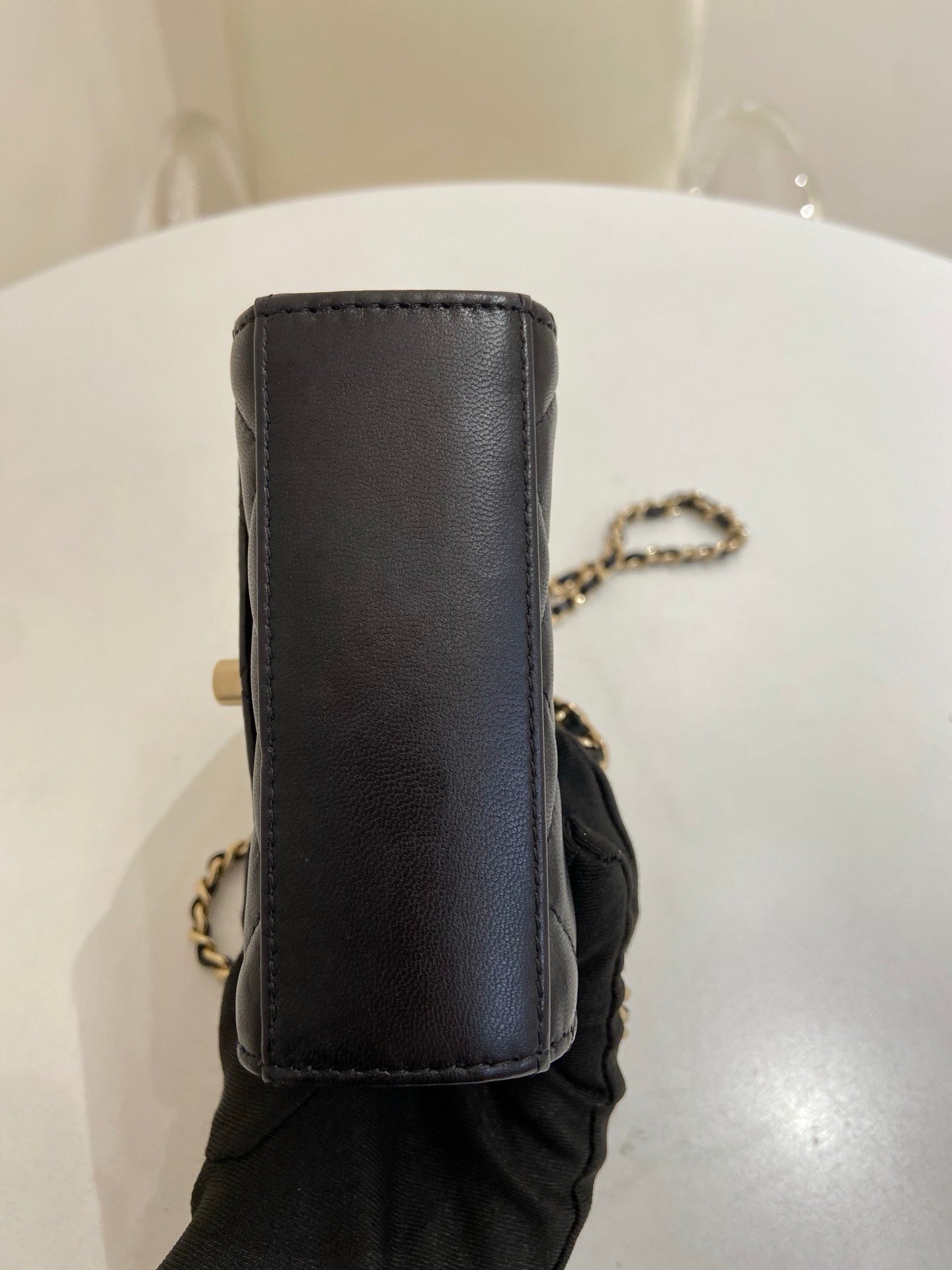 Chanel - Trendy CC Chain Bag - Leather - Black - (mini)