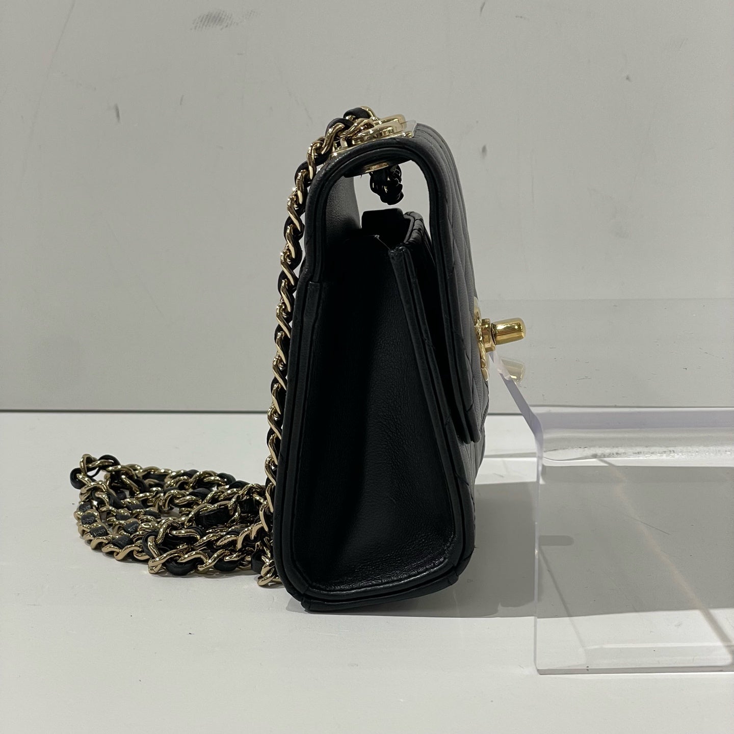 Chanel - Trendy CC - Leather - Black - (mini)