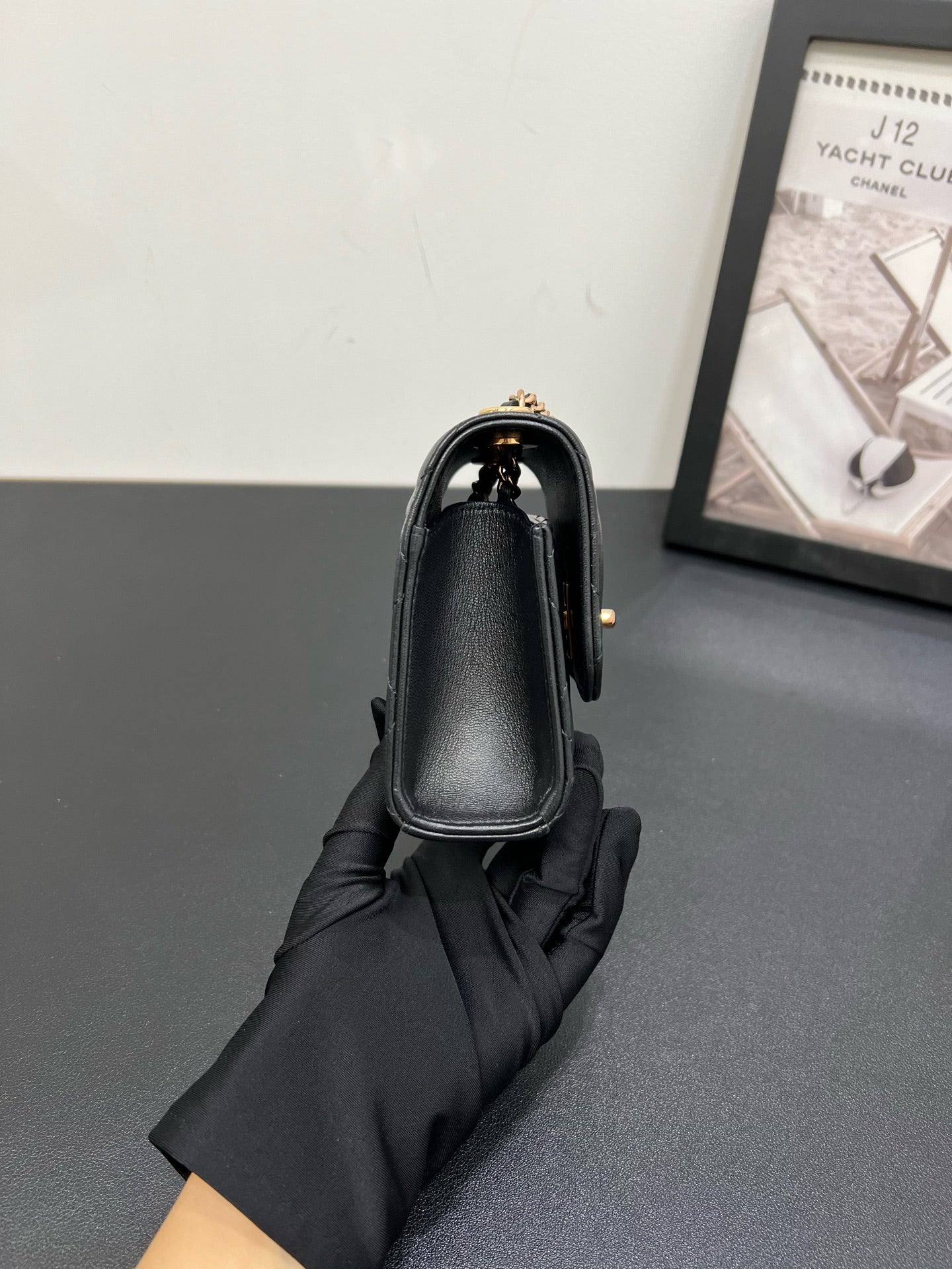 Chanel - Trendy CC - Leather - Black - (mini)