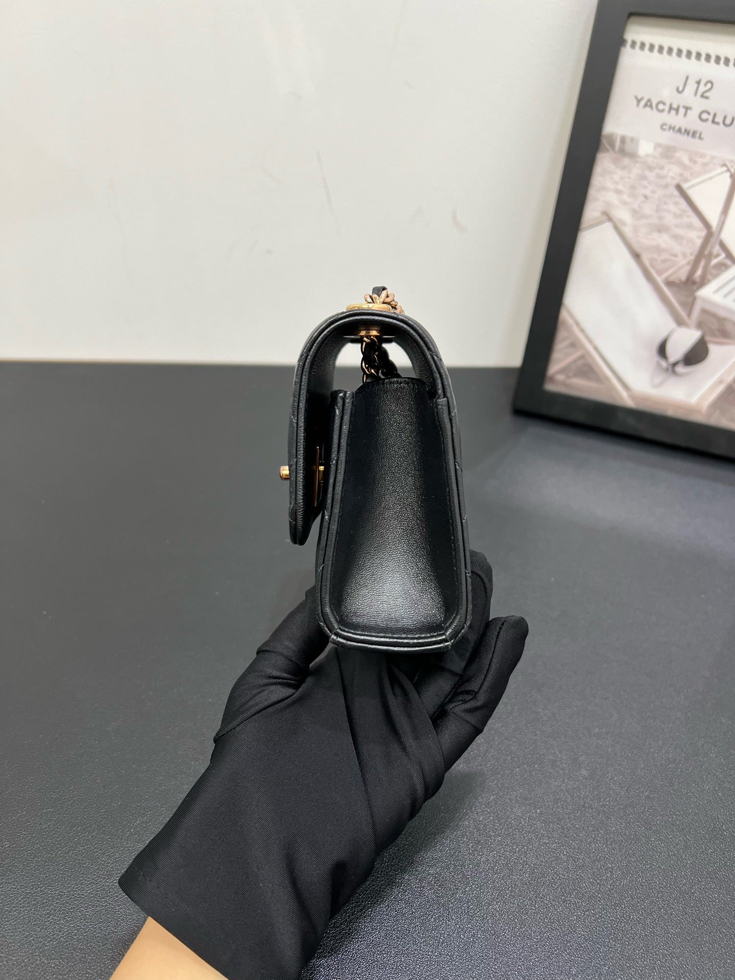 Chanel - Trendy CC - Leather - Black - (mini)