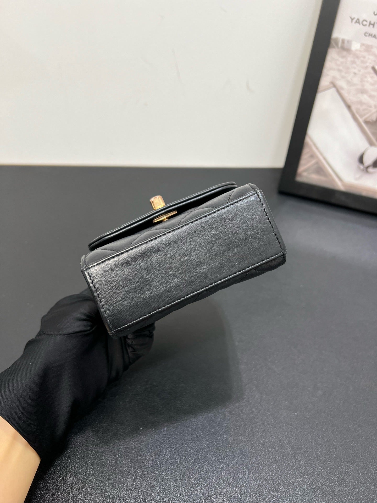 Chanel - Trendy CC - Leather - Black - (mini)