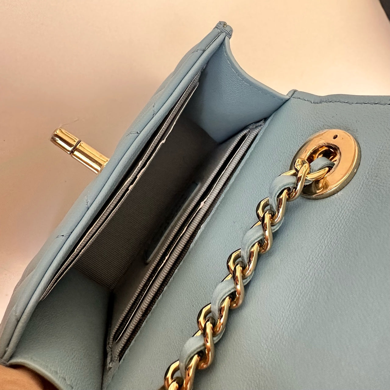 Chanel - Trendy CC - Leather - Blue - (mini)
