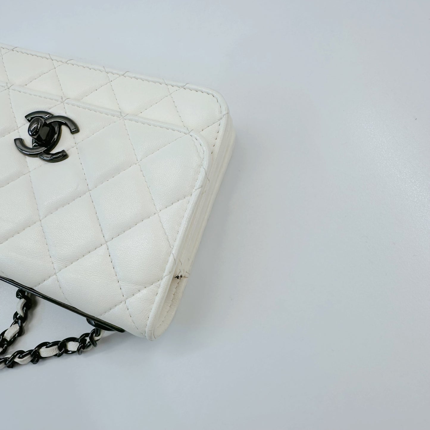 Chanel - Trendy CC - Leather - White - (mini)