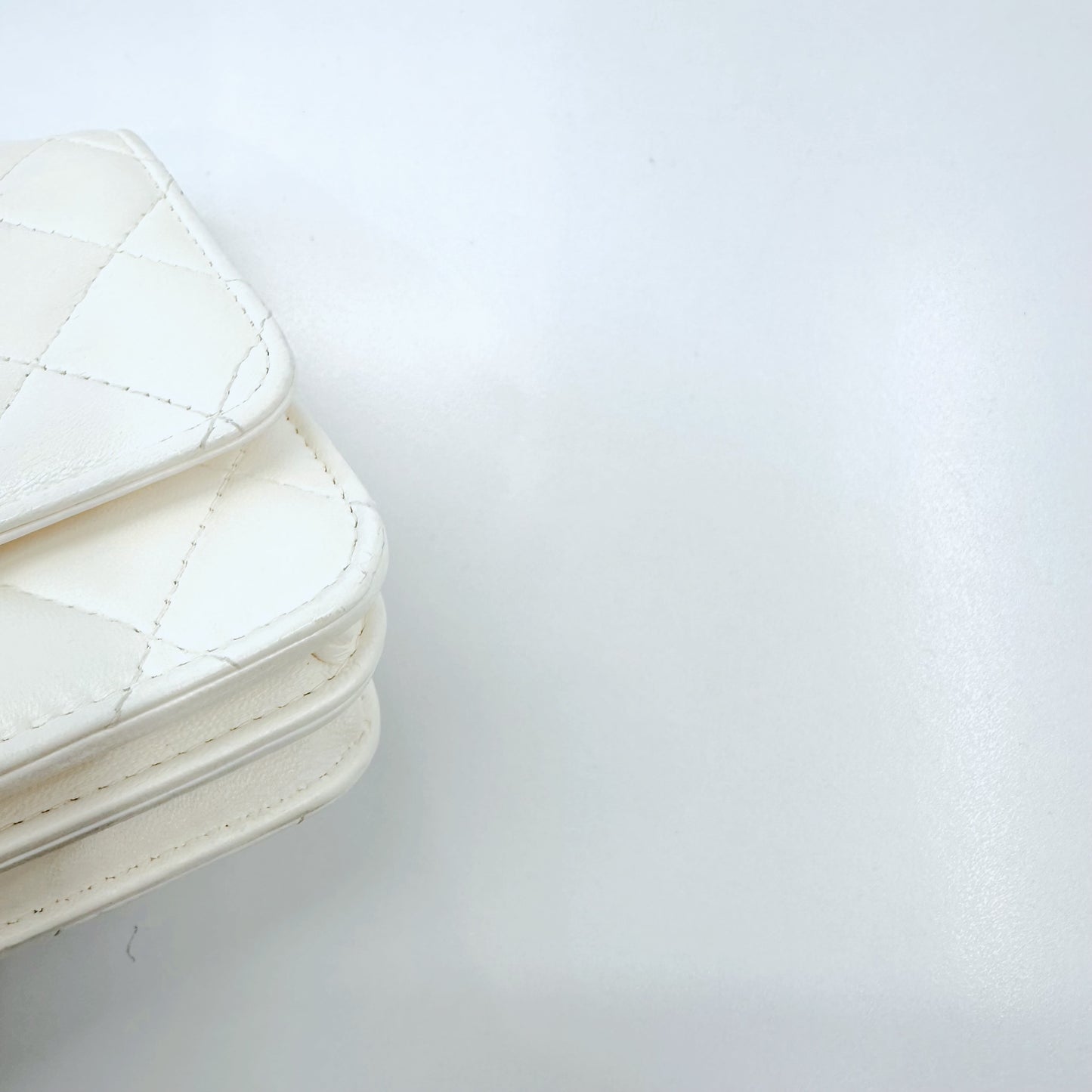 Chanel - Trendy CC - Leather - White - (mini)