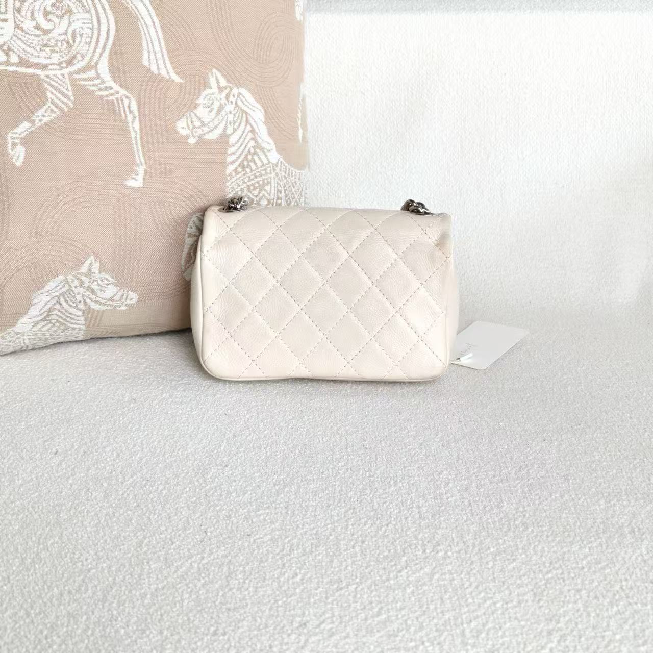 Chanel - Twist Edge Flap Chain Bag - Cowhide leather - Beige - (mini)