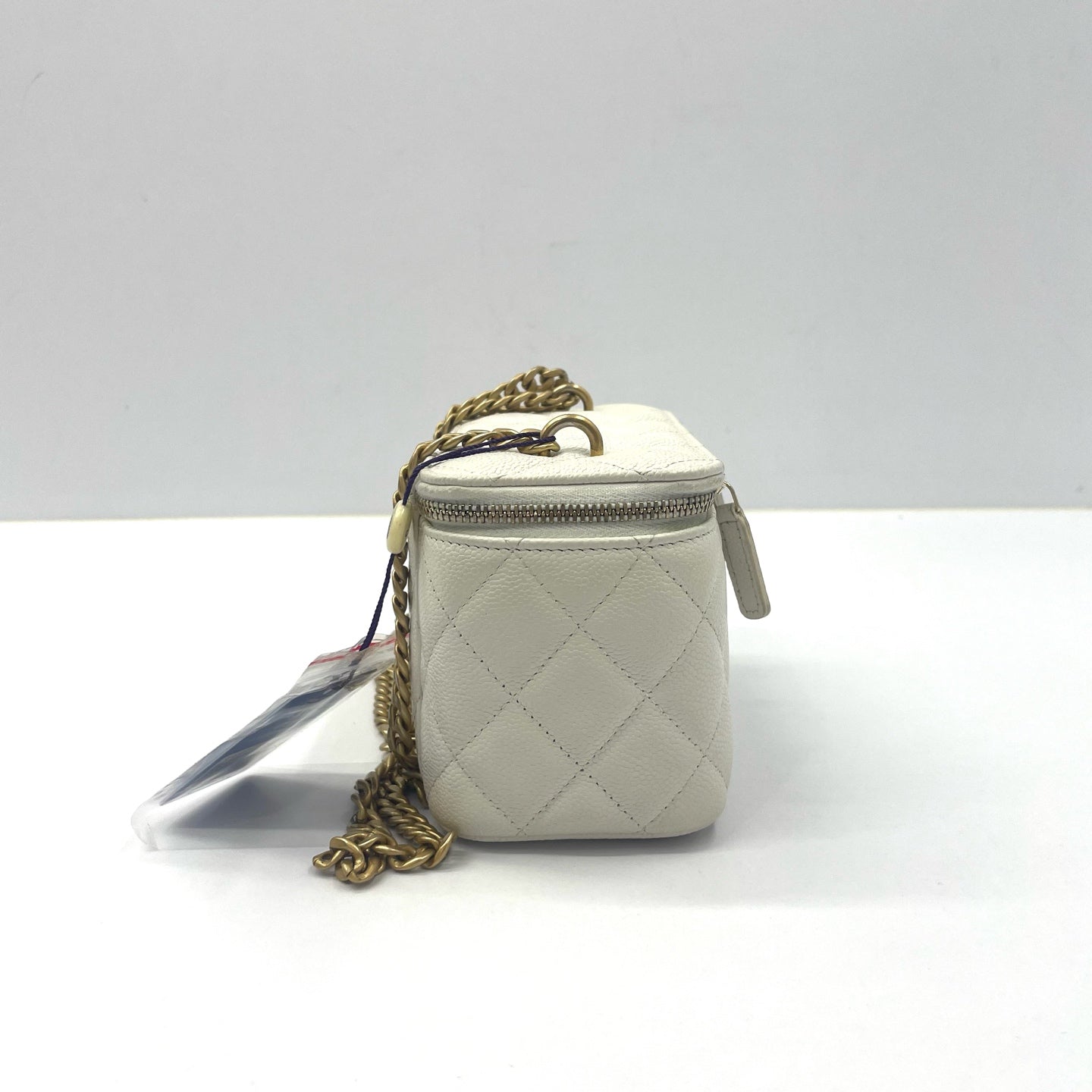 Chanel - Vanity Case - Leather - White