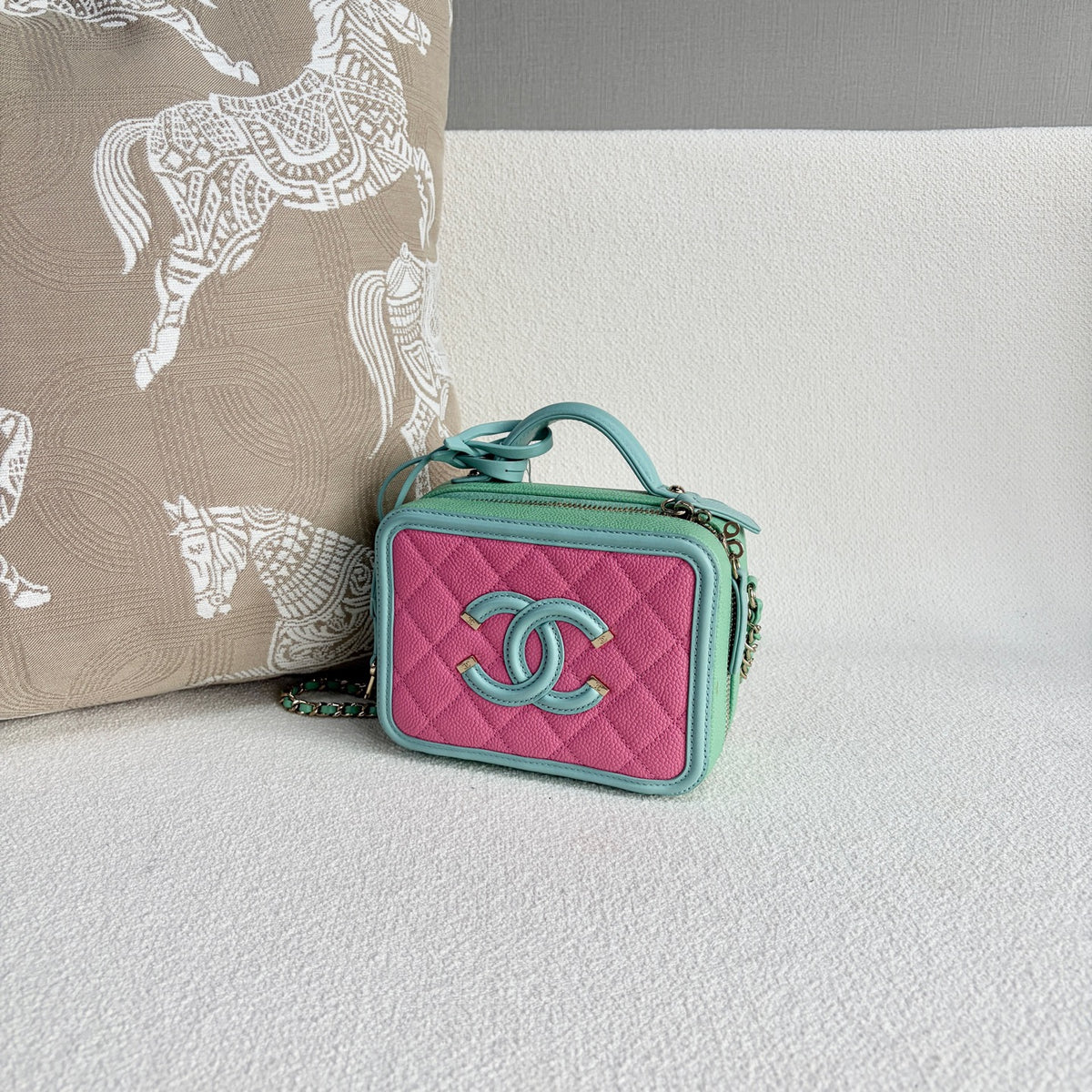 Chanel - Vanity Case Camera Bag - Leather - Multicolour - (mini)