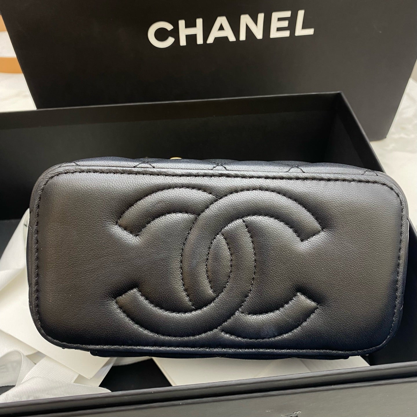 Chanel - Vanity Case - Lambskin leather - Black - (mini)