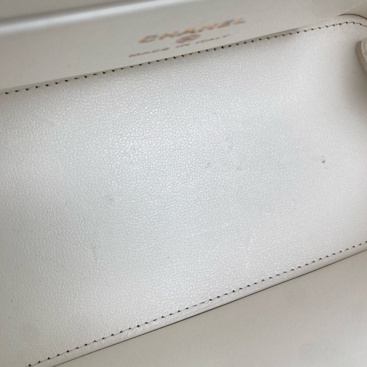Chanel - Vanity Case - Lambskin leather - White - (mini)