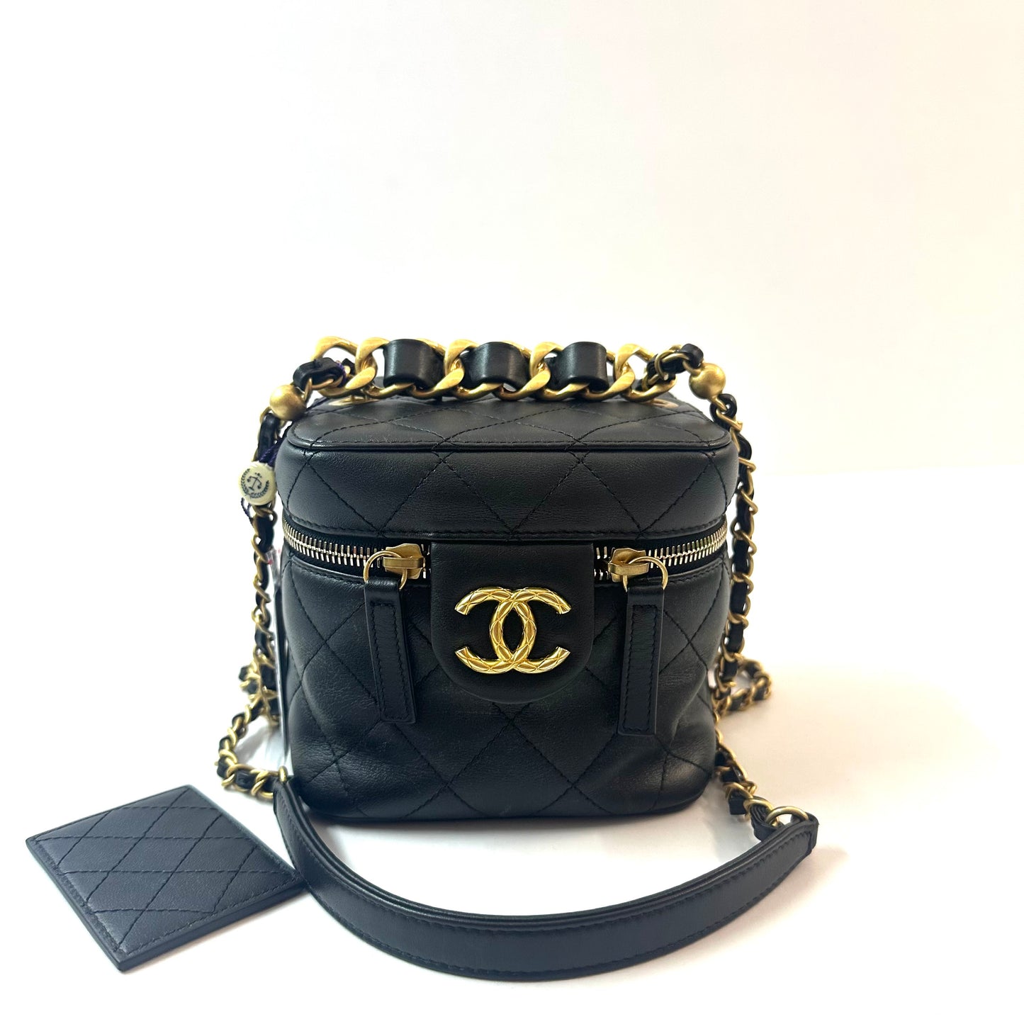 Chanel - Vanity Case - Leather - Black - (mini)