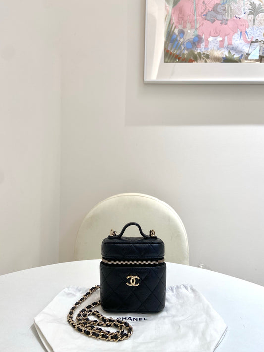 Chanel - Vanity Case - Leather - Black - (mini)