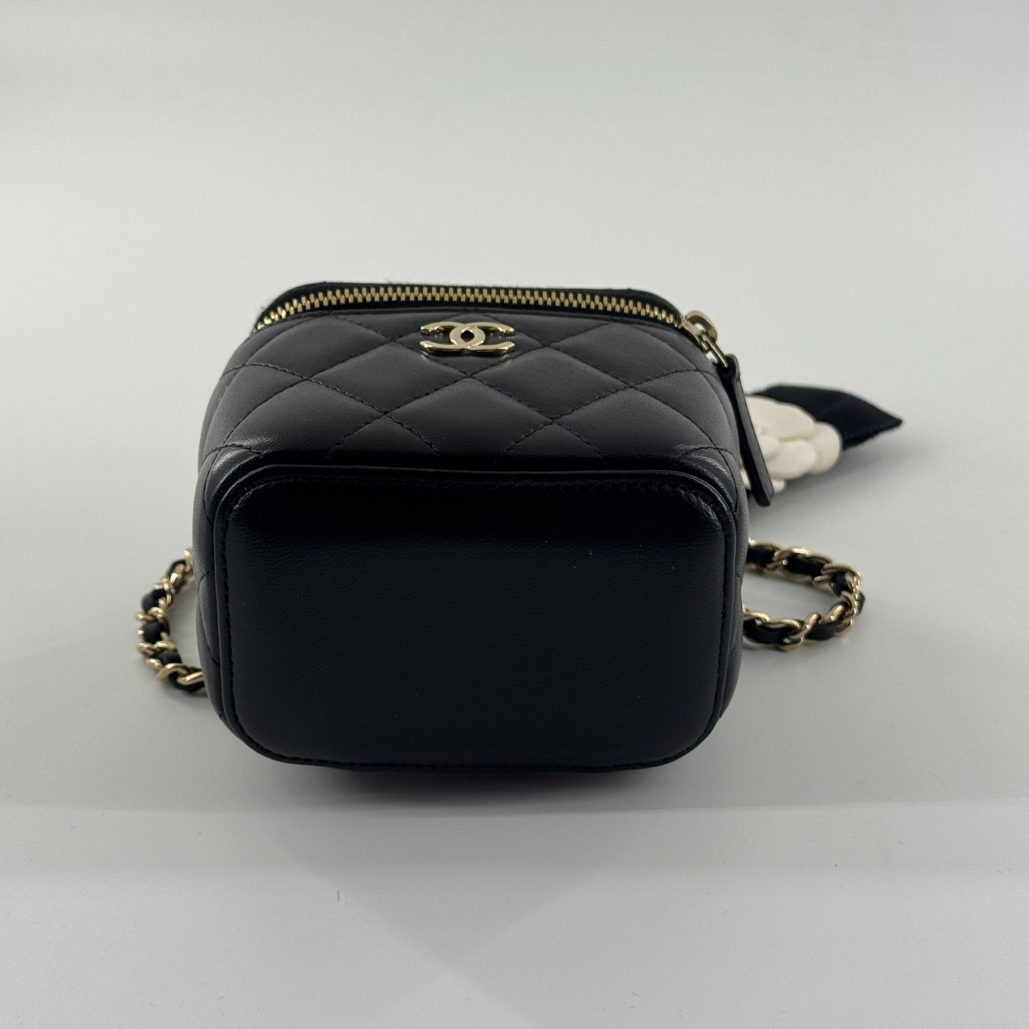Chanel - Vanity Case - Leather - Black - (mini)