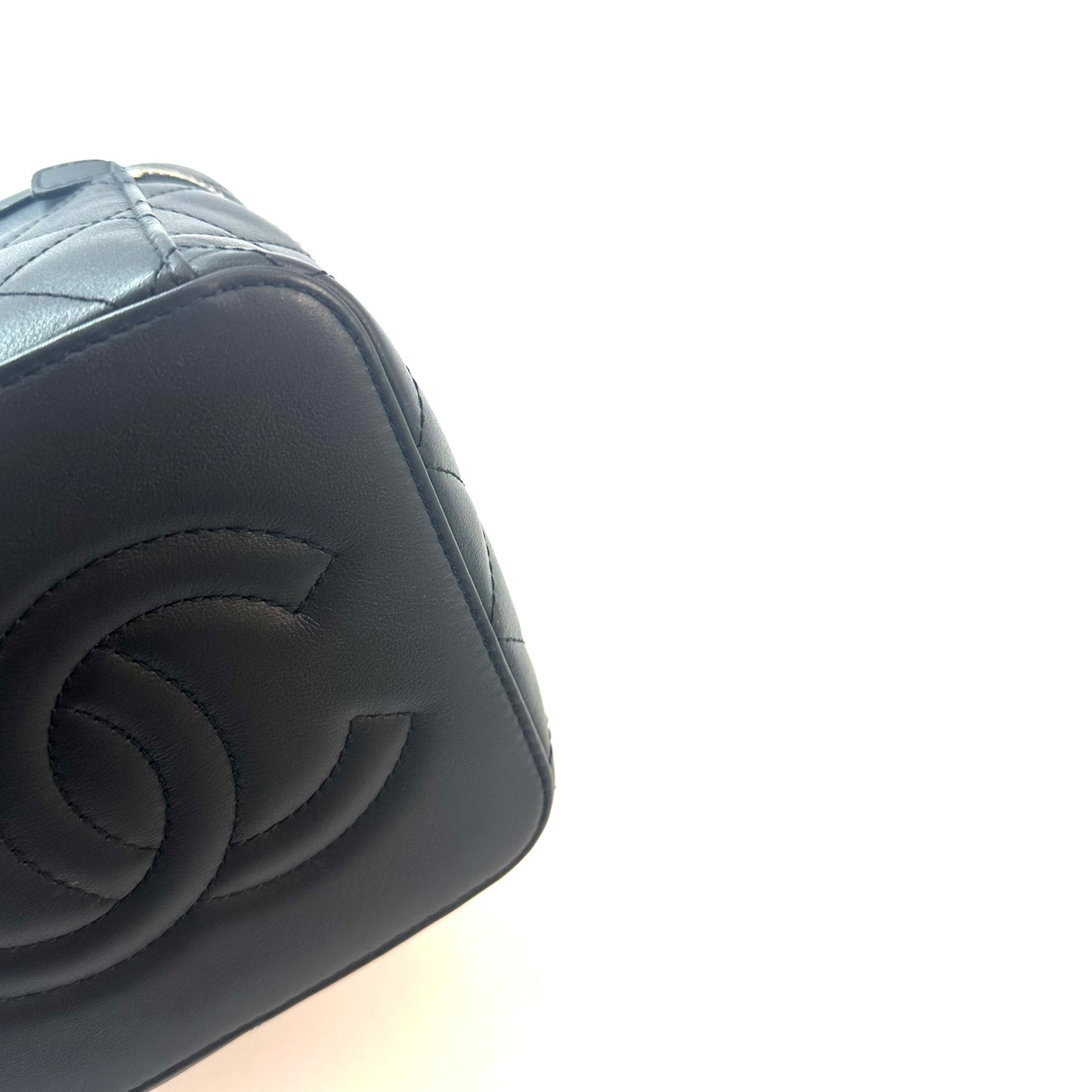 Chanel - Vanity Case - Leather - Black - (mini)