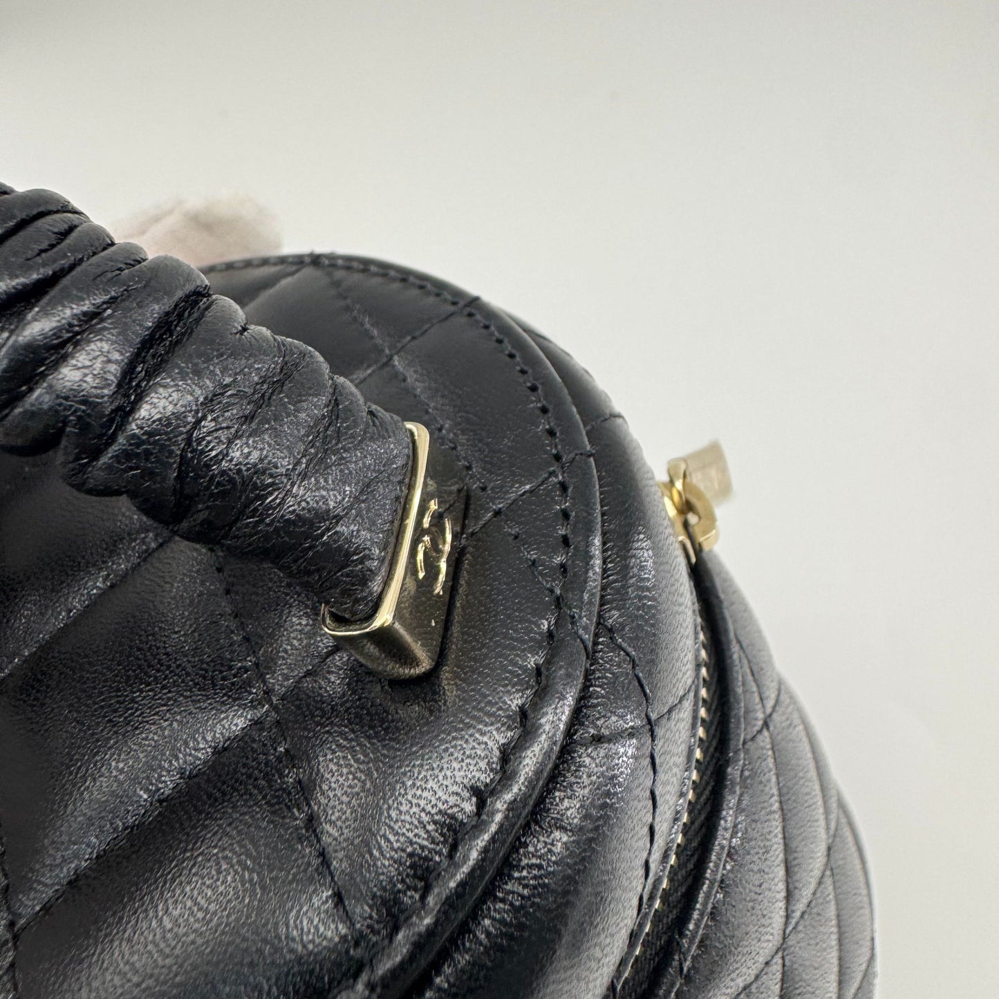 Chanel - Vanity Case - Leather - Black - (mini)