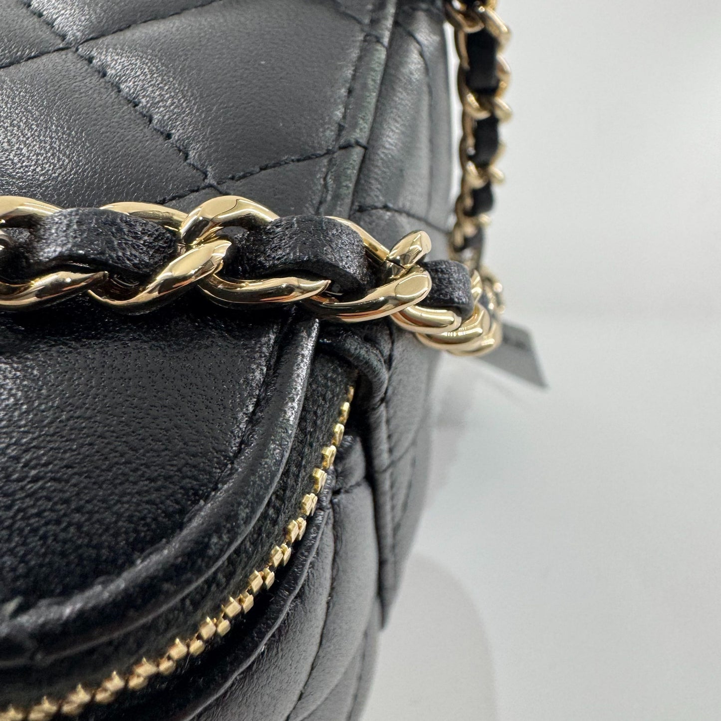 Chanel - Vanity Case - Leather - Black - (mini)