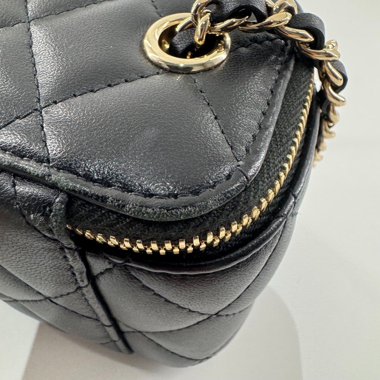 Chanel - Vanity Case - Leather - Black - (mini)